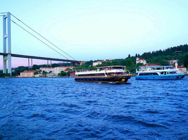 Emirgan Korusu Boğaz Turu galeri görseli 1